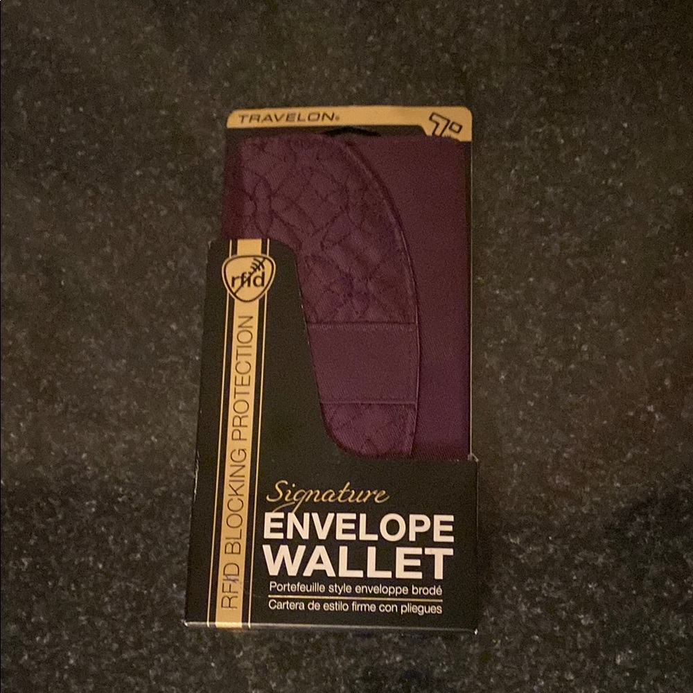 NEW! Travelon Purple Envelope Wallet